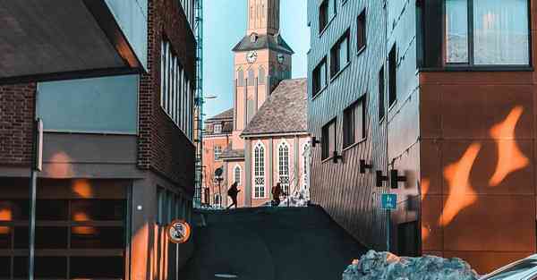 恐怖故事动画制作_恐怖故事动漫解说