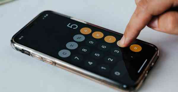 手机app制作的动画_手机app制作广告图