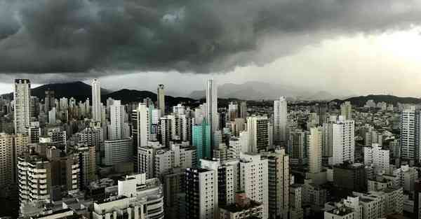 动画制作怎么用图片做动画