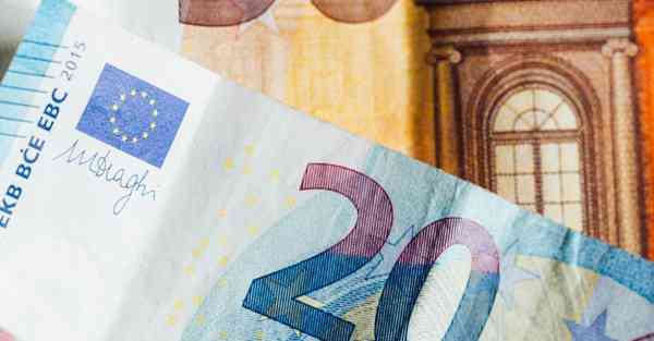 怎么用蜡笔制作动画