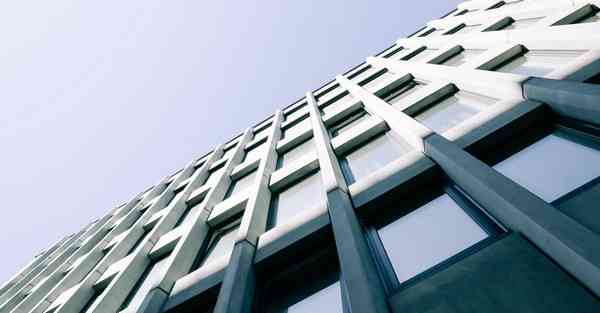 有关制作动画的小说