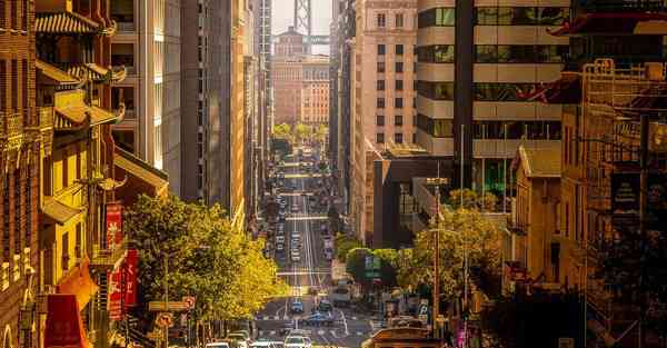 运动画报制作_运动画面拍摄