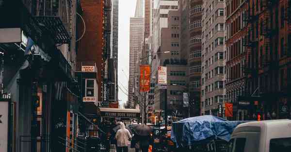 日本动画怎么赚钱_日本动画怎么做出来的