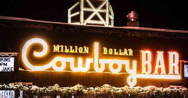 如何制作视频动画唱歌_如何制作视频动态歌单教程